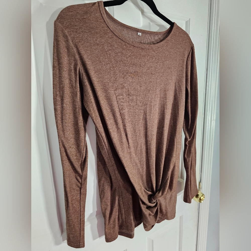 Elegant Brown Women's Top Size Medium